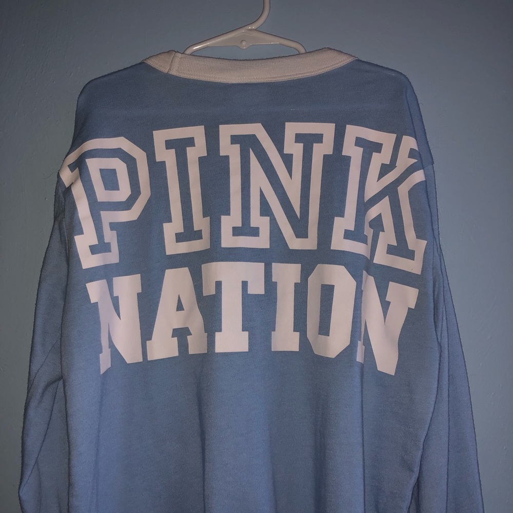 blue VS PINK long sleeved tee-shirt